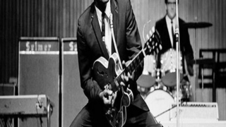 Chuck Berry – Johnny B. Goode